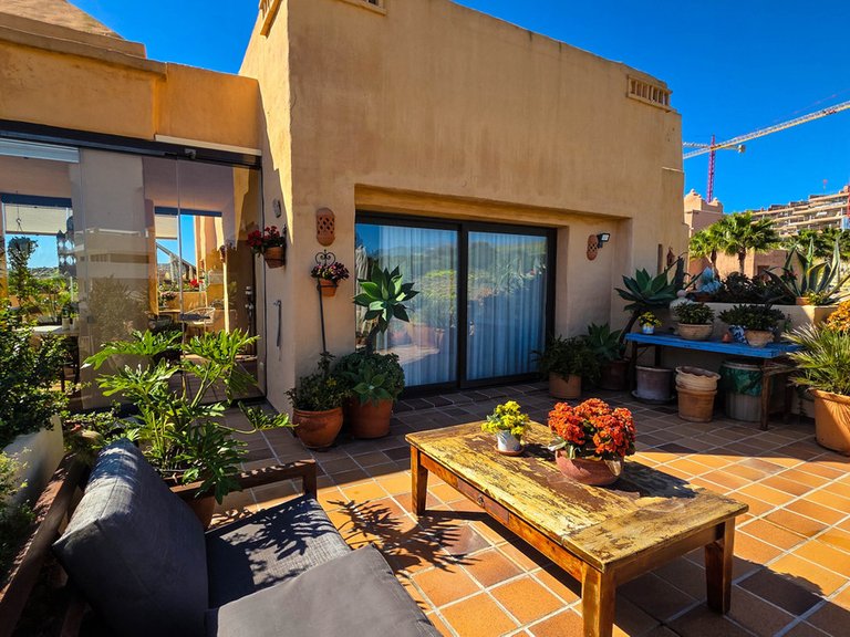 Apartment for Sale in La Duquesa, Malaga 7