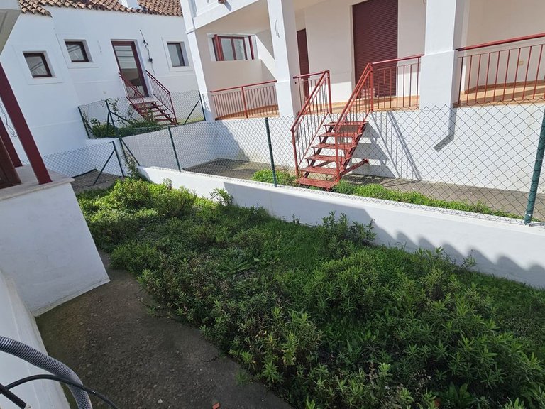 Villa for Sale in Doña Julia, Malaga 28