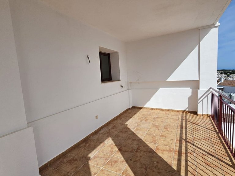 Villa for Sale in Doña Julia, Malaga 8