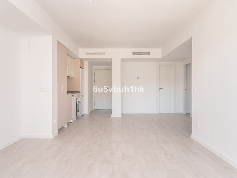 Apartment for Sale in Fuengirola, Malaga 10