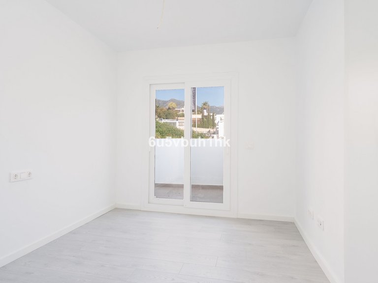 Apartment for Sale in Fuengirola, Malaga 20