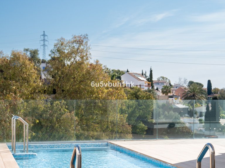 Apartment for Sale in Fuengirola, Malaga 24