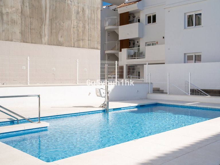 Apartment for Sale in Fuengirola, Malaga 28
