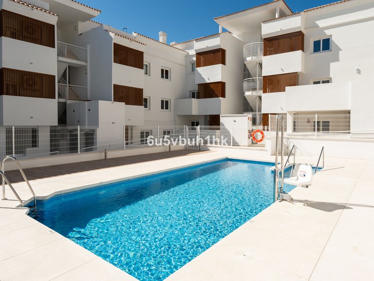 Apartment for Sale in Fuengirola, Malaga 6
