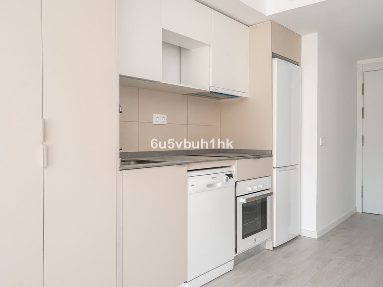 Apartment for Sale in Fuengirola, Malaga 9