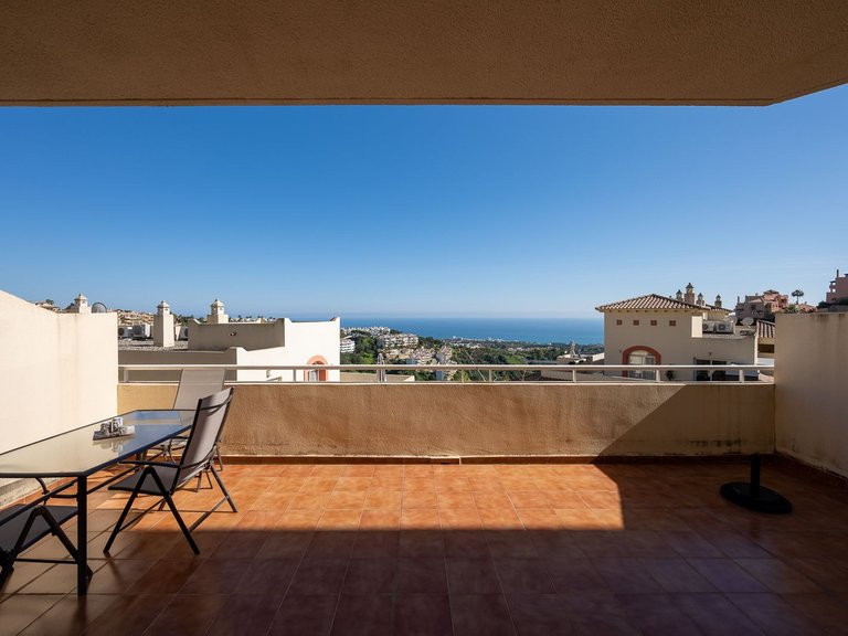 Apartment for Sale in Calahonda, Malaga 13
