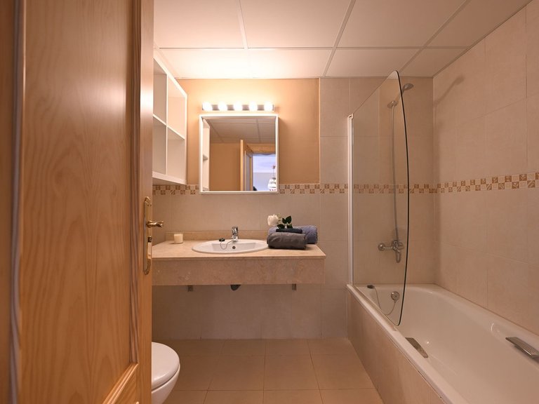 Apartment for Sale in Calahonda, Malaga 19