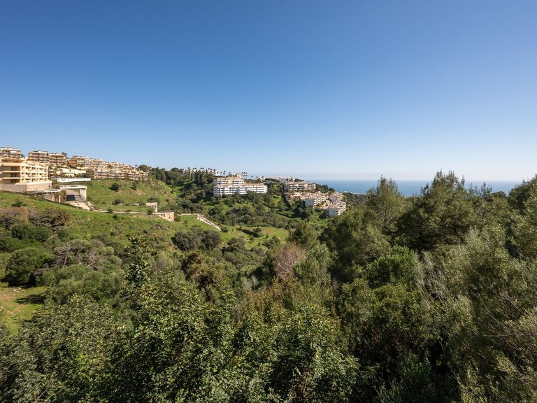 Apartment for Sale in Calahonda, Malaga 30