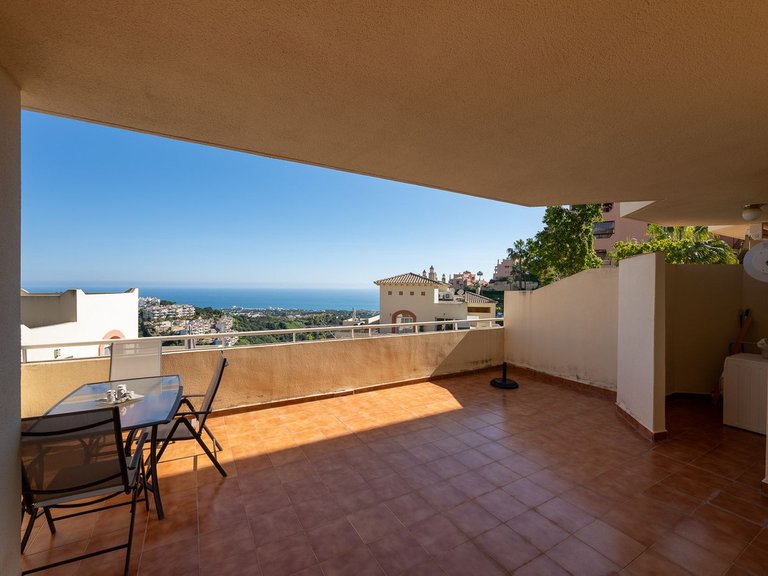 Apartment for Sale in Calahonda, Malaga 7