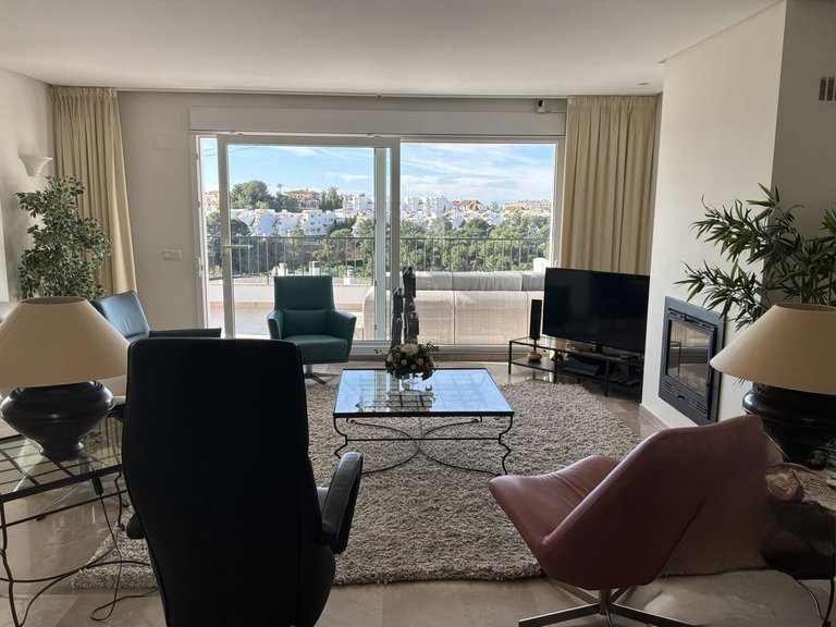 Apartment for Sale in Torrequebrada, Malaga 4