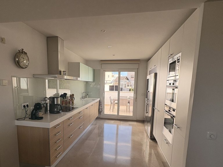 Apartment for Sale in Torrequebrada, Malaga 9