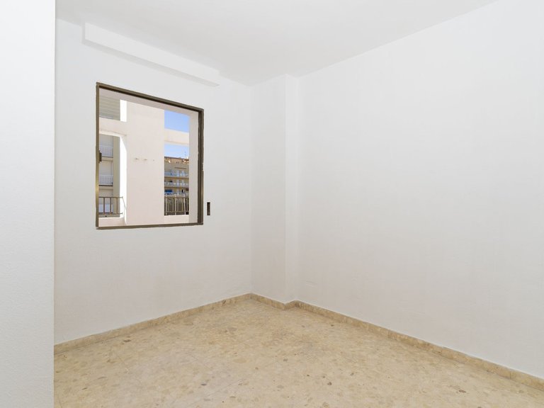 Apartment for Sale in San Luis De Sabinillas, Malaga 10