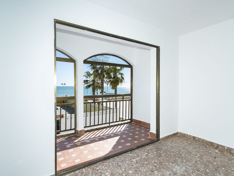 Apartment for Sale in San Luis De Sabinillas, Malaga 2