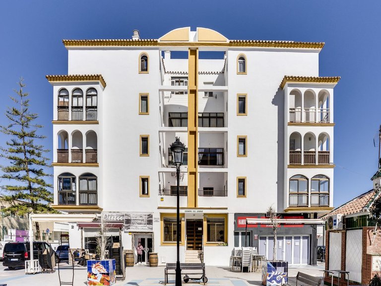 Apartment for Sale in San Luis De Sabinillas, Malaga 20