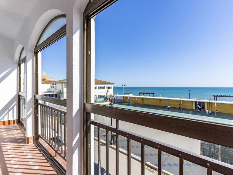 Apartment for Sale in San Luis De Sabinillas, Malaga 24