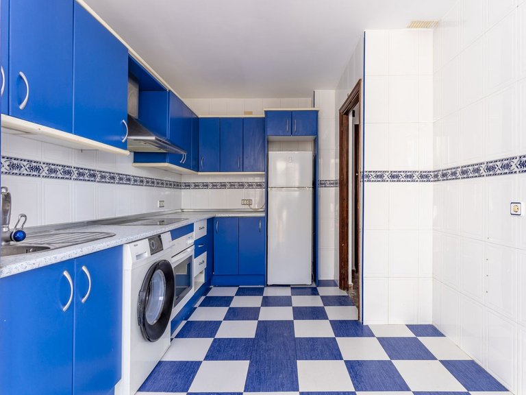 Apartment for Sale in San Luis De Sabinillas, Malaga 29