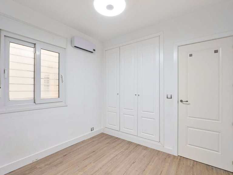 Apartment for Sale in San Luis De Sabinillas, Malaga 14