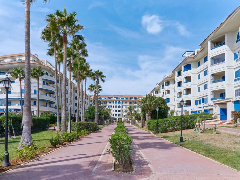 Apartment for Sale in San Luis De Sabinillas, Malaga 4
