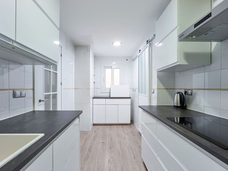 Apartment for Sale in San Luis De Sabinillas, Malaga 8