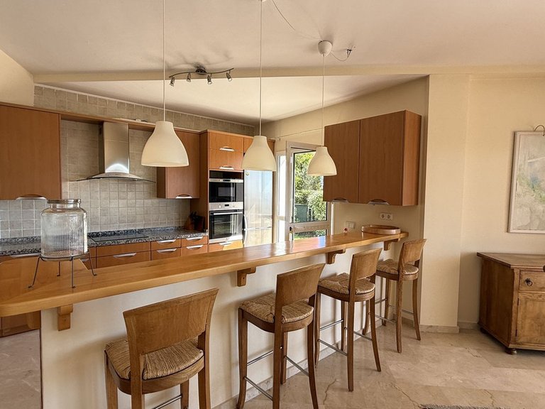 Villa for Sale in Higueron, Malaga 2