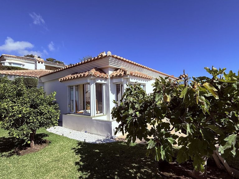 Villa for Sale in Higueron, Malaga 25