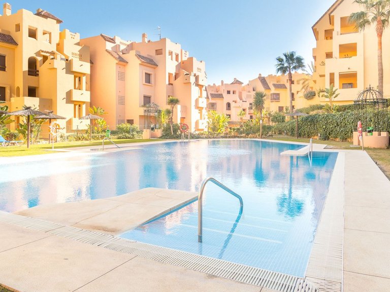Apartment for Sale in La Duquesa, Malaga 5