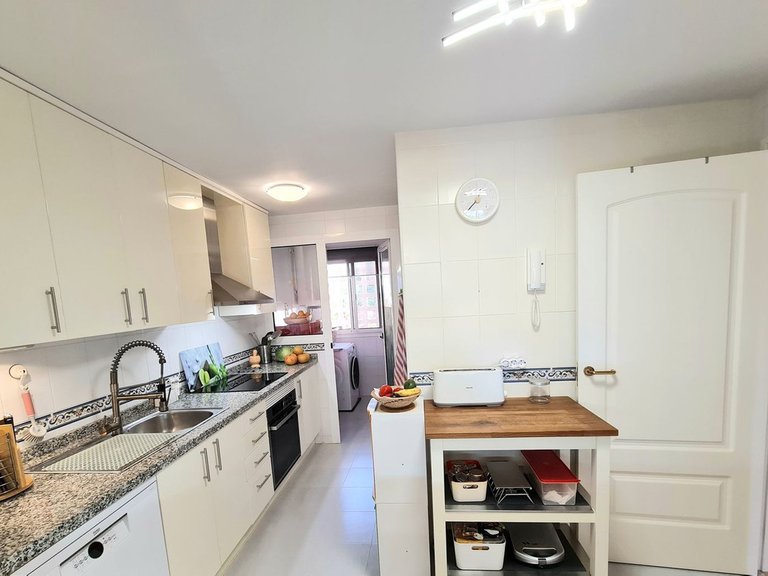 Apartment for Sale in La Duquesa, Malaga 7