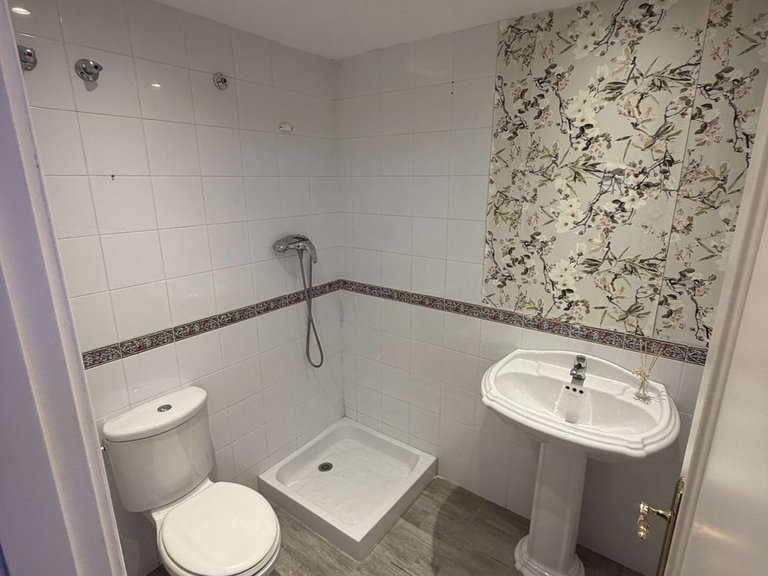 Villa for Sale in Marbella, Malaga 56
