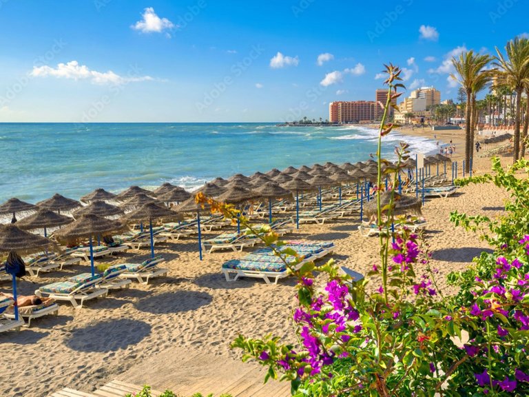 Apartment for Sale in Benalmadena, Malaga 5