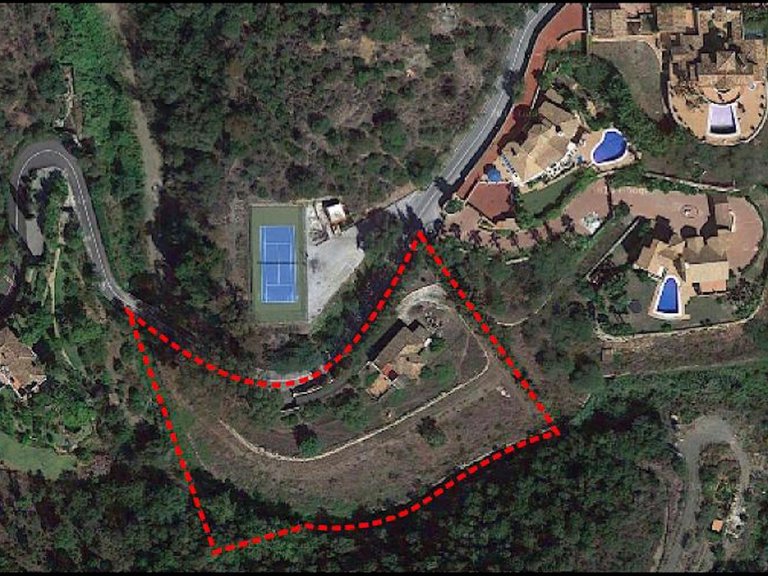 Villa for Sale in Benahavís, Malaga 2
