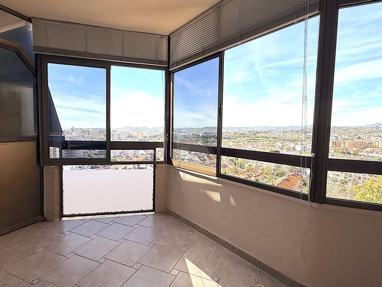 Apartment for Sale in Los Pacos, Malaga 11