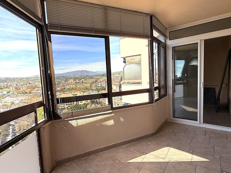 Apartment for Sale in Los Pacos, Malaga 12