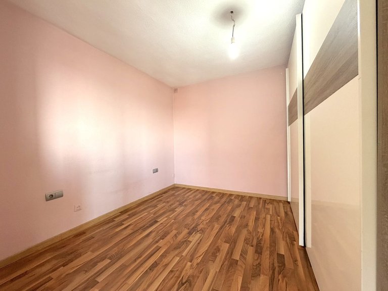 Apartment for Sale in Los Pacos, Malaga 9