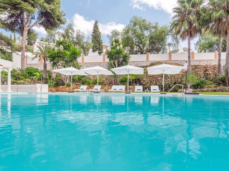 Villa for Sale in Río Real, Malaga 31