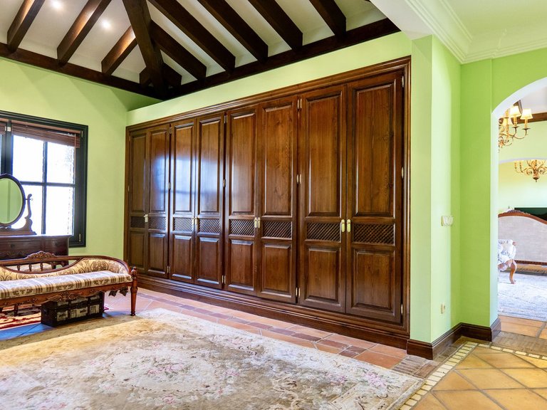 Villa for Sale in La Zagaleta, Malaga 16