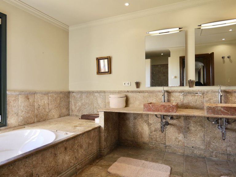 Villa for Sale in La Zagaleta, Malaga 22