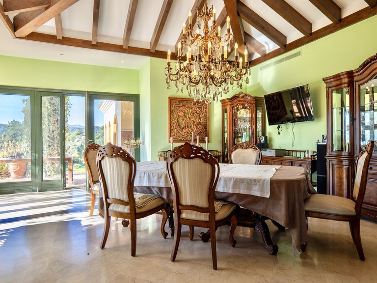 Villa for Sale in La Zagaleta, Malaga 8