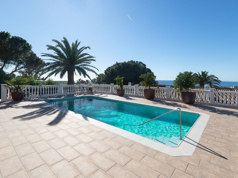 Villa for Sale in Elviria, Malaga 44