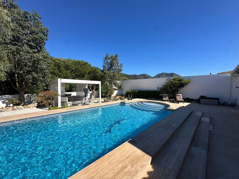 Villa for Sale in Benalmadena, Malaga 1