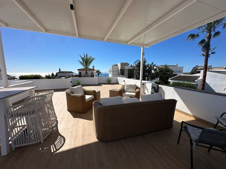 Villa for Sale in Benalmadena, Malaga 41