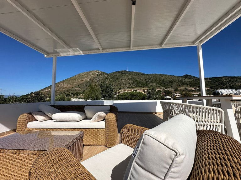 Villa for Sale in Benalmadena, Malaga 5
