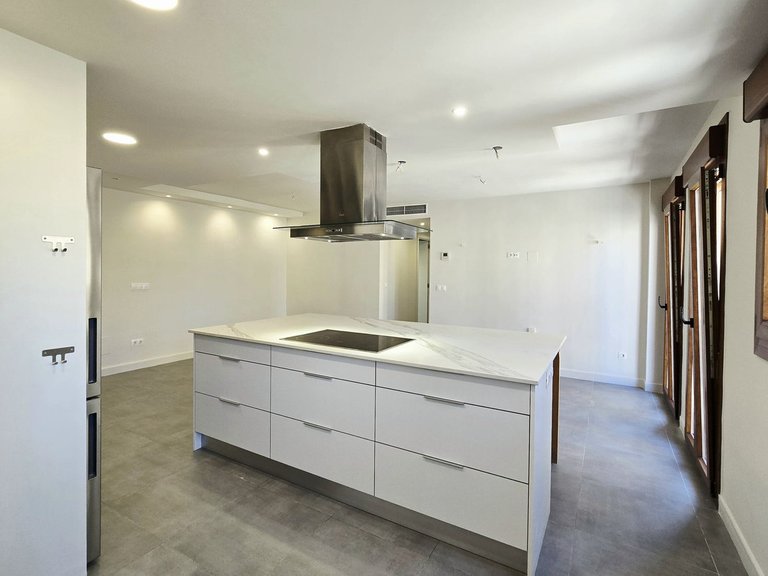 Apartment for Sale in Málaga Centro, Malaga 4