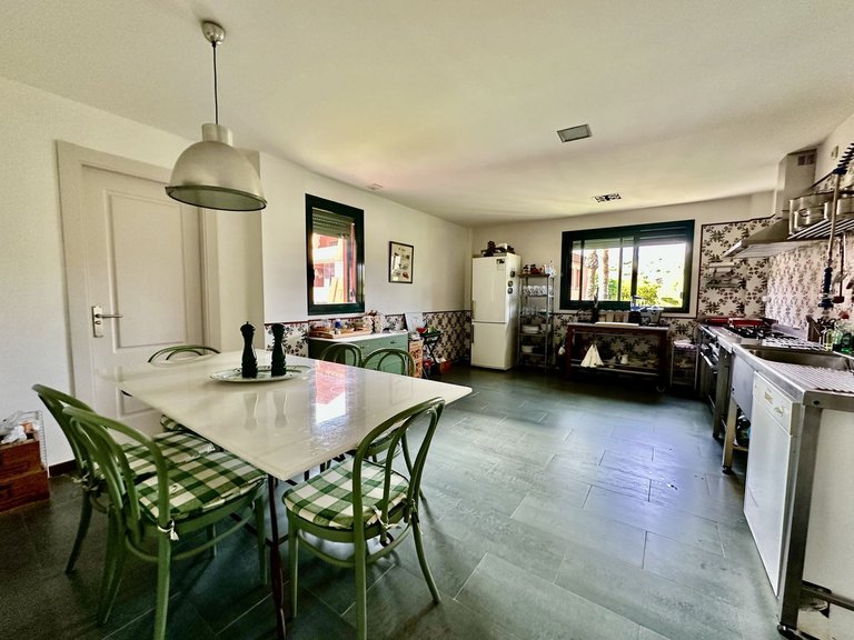 Apartment for Sale in El Rosario, Malaga 17