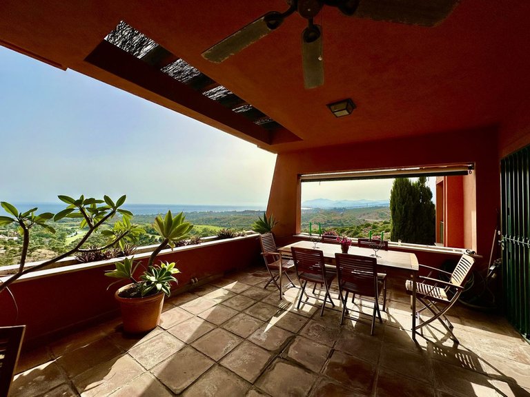 Apartment for Sale in El Rosario, Malaga 7