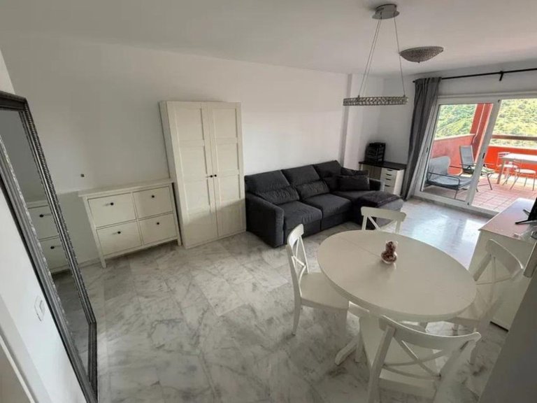 Apartment for Sale in Marbella, Malaga 12