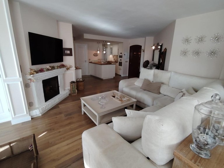 Apartment for Sale in Benalmadena, Malaga 8