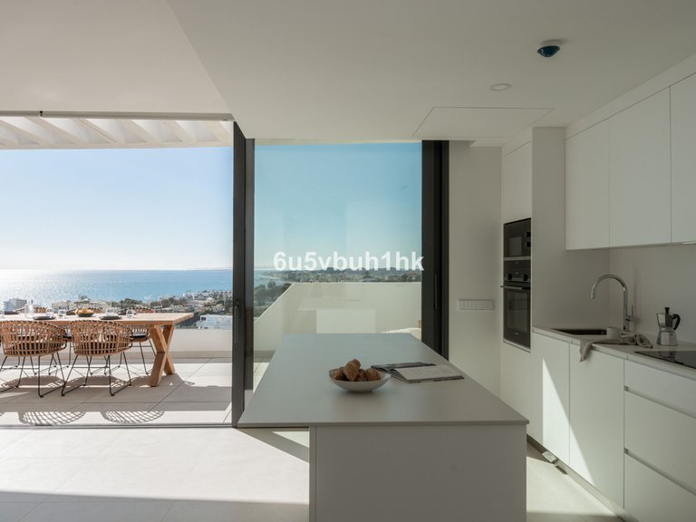 Apartment for Sale in Fuengirola, Malaga 11