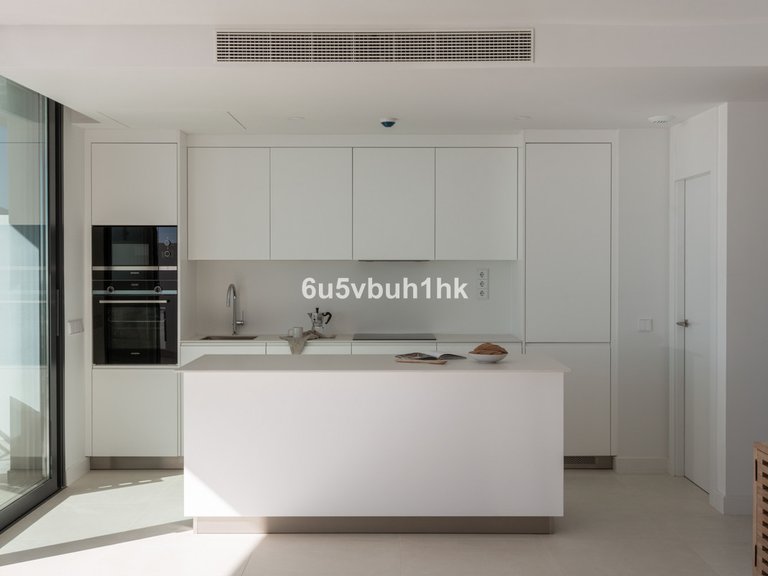 Apartment for Sale in Fuengirola, Malaga 14
