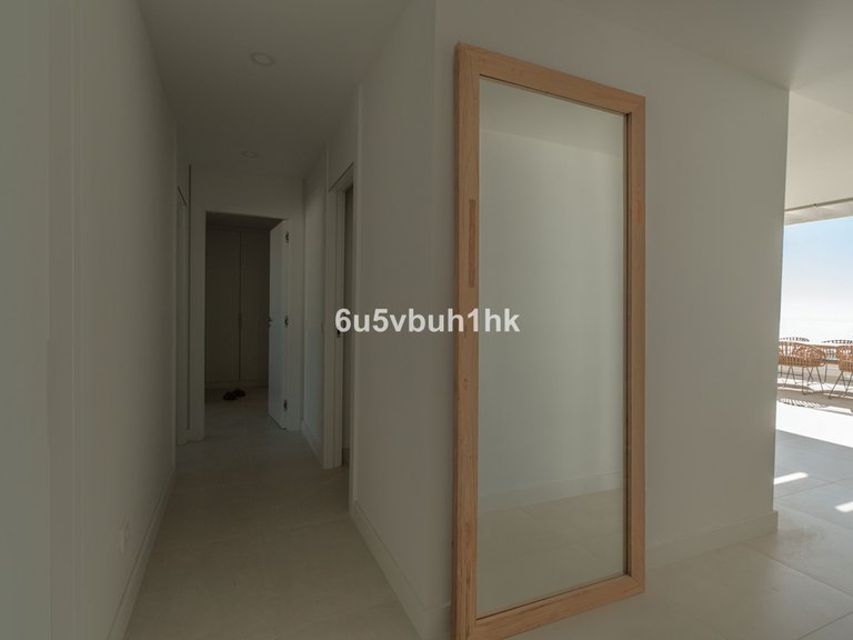 Apartment for Sale in Fuengirola, Malaga 32