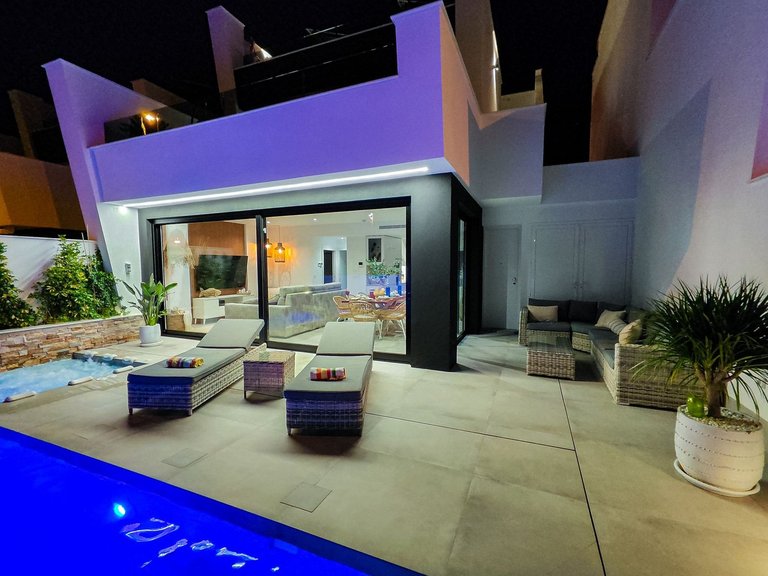Villa for Sale in Santiago De La Ribera, Murcia 38